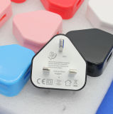 ABS Material Three Pin Plug Adapter Ce FCC 5V 1A UK USB Charger