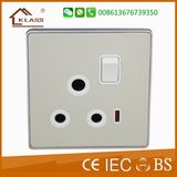 15A 1 Gang Switched Socket Outlet