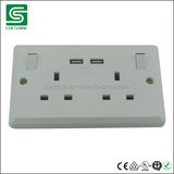 Electric UK Wall Socket with USB Output 2.1A