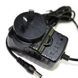 Low Price Promotion 13.5W Black Interchangeable Power Adapter with Plug in, Certificated by UL & GS