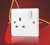 BS 1363 13A 1 Gang Switched Socket Outlet, Double Pole