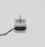 Hybrid 2 Phase NEMA 17 Stepper Motor 56oz-in