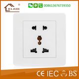 2016 Hot Sale UK Standard 5pin Universal Socket