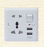 British Standard White (Q2) 13A Square-Pinned Socket with Neon 1515
