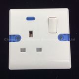 1 Gang 13A Bakelite Materia Switch Socket with Neon (E8913SL)