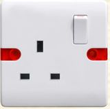 British Standard 13A Switched Socket F2