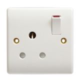 15A 1 Gang 3 Round-Pin Switched Socket