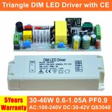 30-46W No Flicker Triangle Dimmable LED Power Supply with Ce QS3040