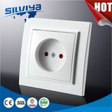 2p European Electric Wall Socket with Ce with Child Protection