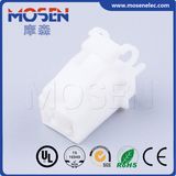 Yazaki Auto Connector 2 Pins Female White Electrical Connectors 7123-6020