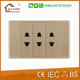 Made in China Universal Triple Receptacle Wall Socket