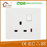 Nigeria Hot Selling 13A Socket Flat Type with PC Cover