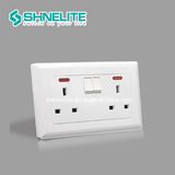 Modern Design 13A Wall Switch and Socket British Standard