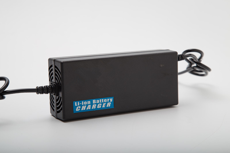 67.2V2A Lithium Battery Charger for 60V Electric Vehicles Unicycle Scooter